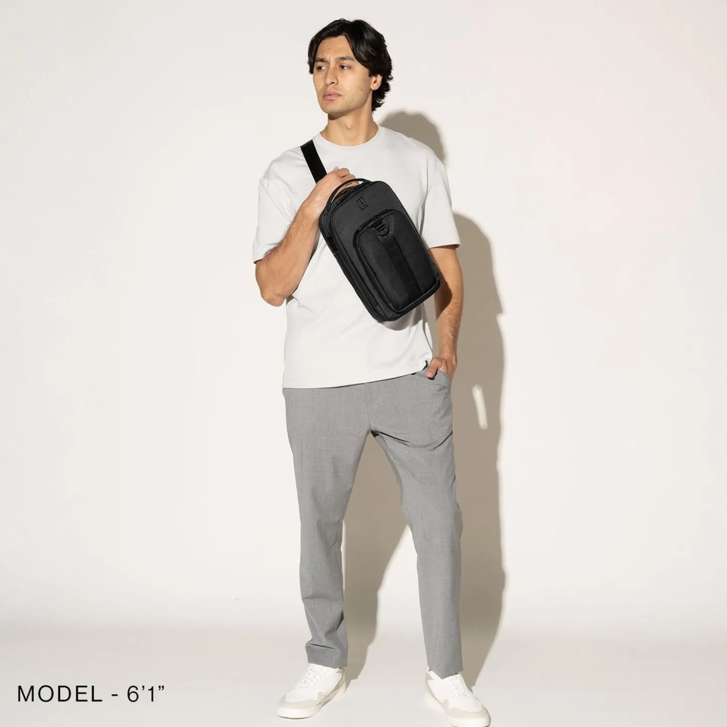 Travelpro Altitude Crossbody 6L