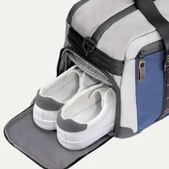Travelpro Altitude Day-to-Day Duffel