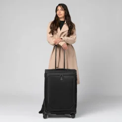 Travelpro Crew Classic Medium Check-in Expandable Spinner