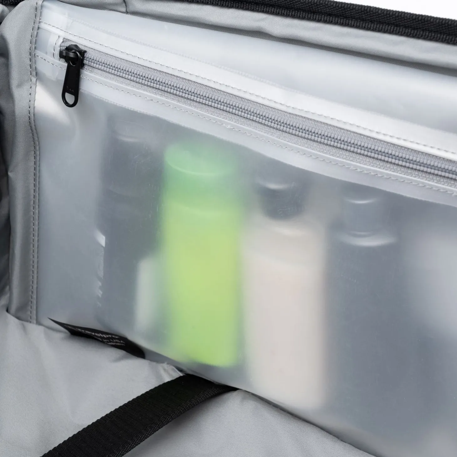 Travelpro Crew Classic Medium Check-in Expandable Spinner