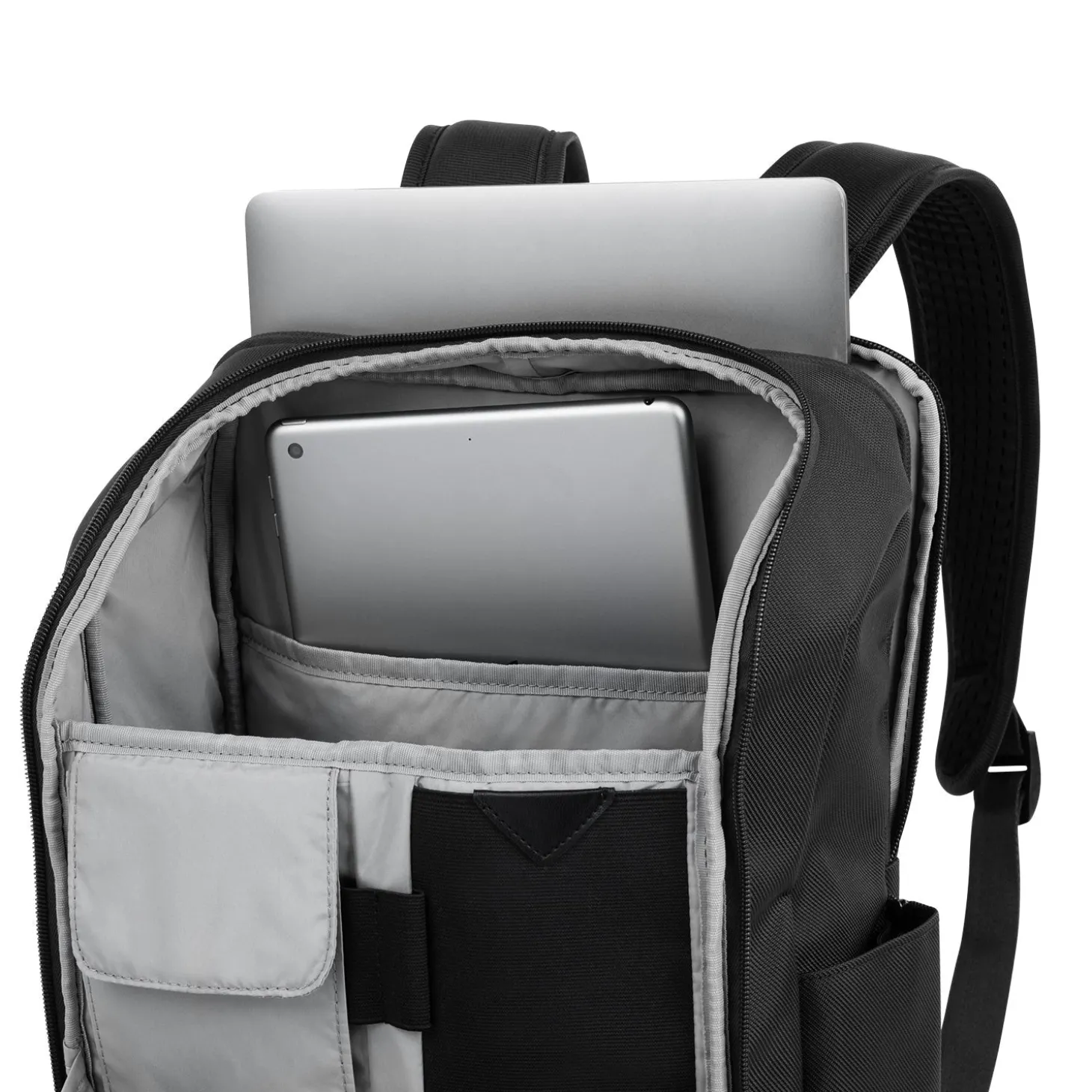Travelpro Crew Executive Choice 3 Slim Backpack