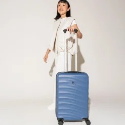 Travelpro Maxlite Air V2 Carry-on Expandable Spinner