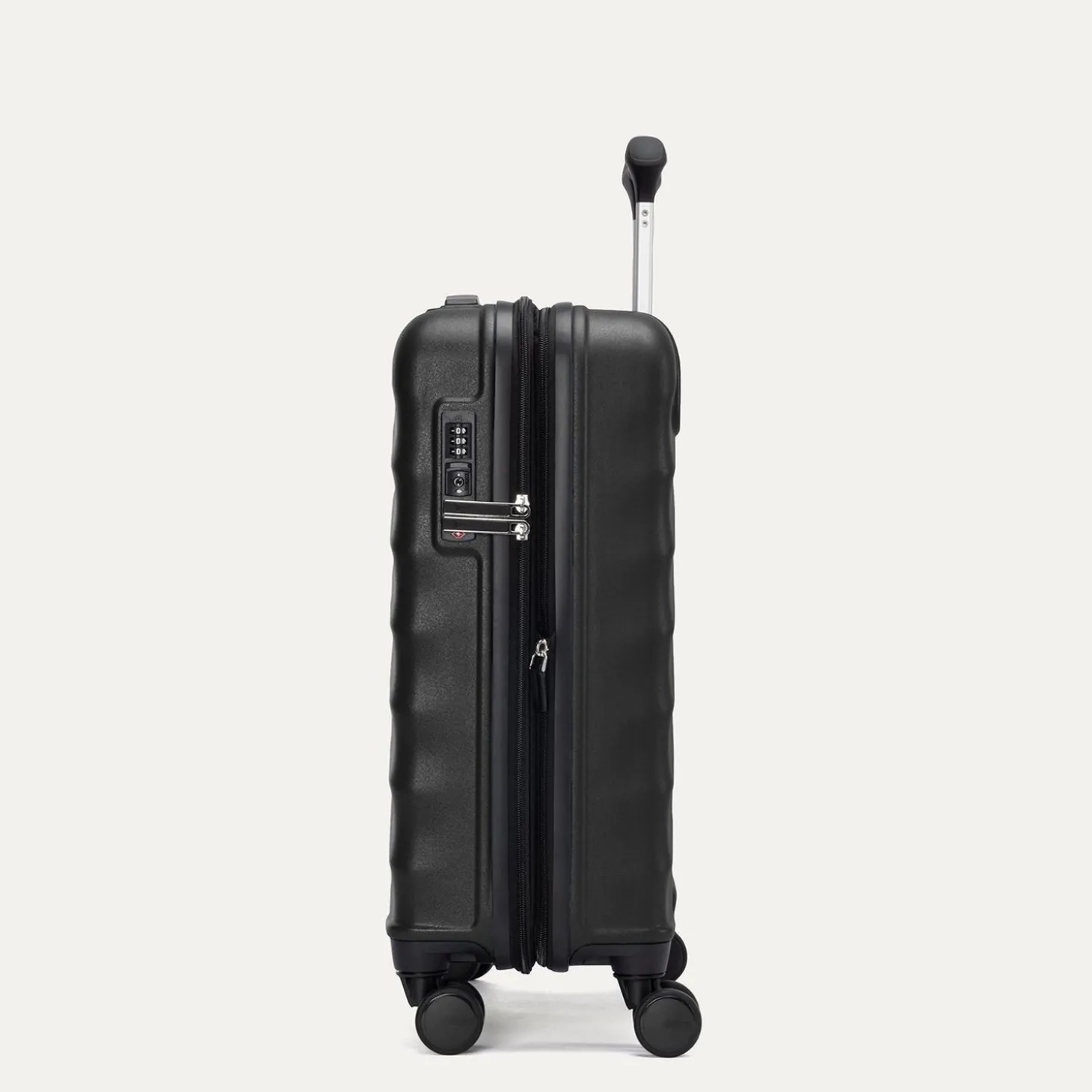 Travelpro Maxlite Air V2 International Carry-on Expandable Spinner