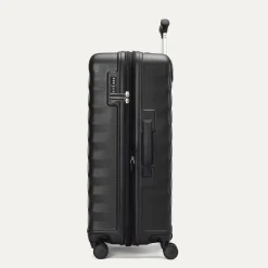 Travelpro Maxlite Air V2 Medium Check-in Expandable Spinner