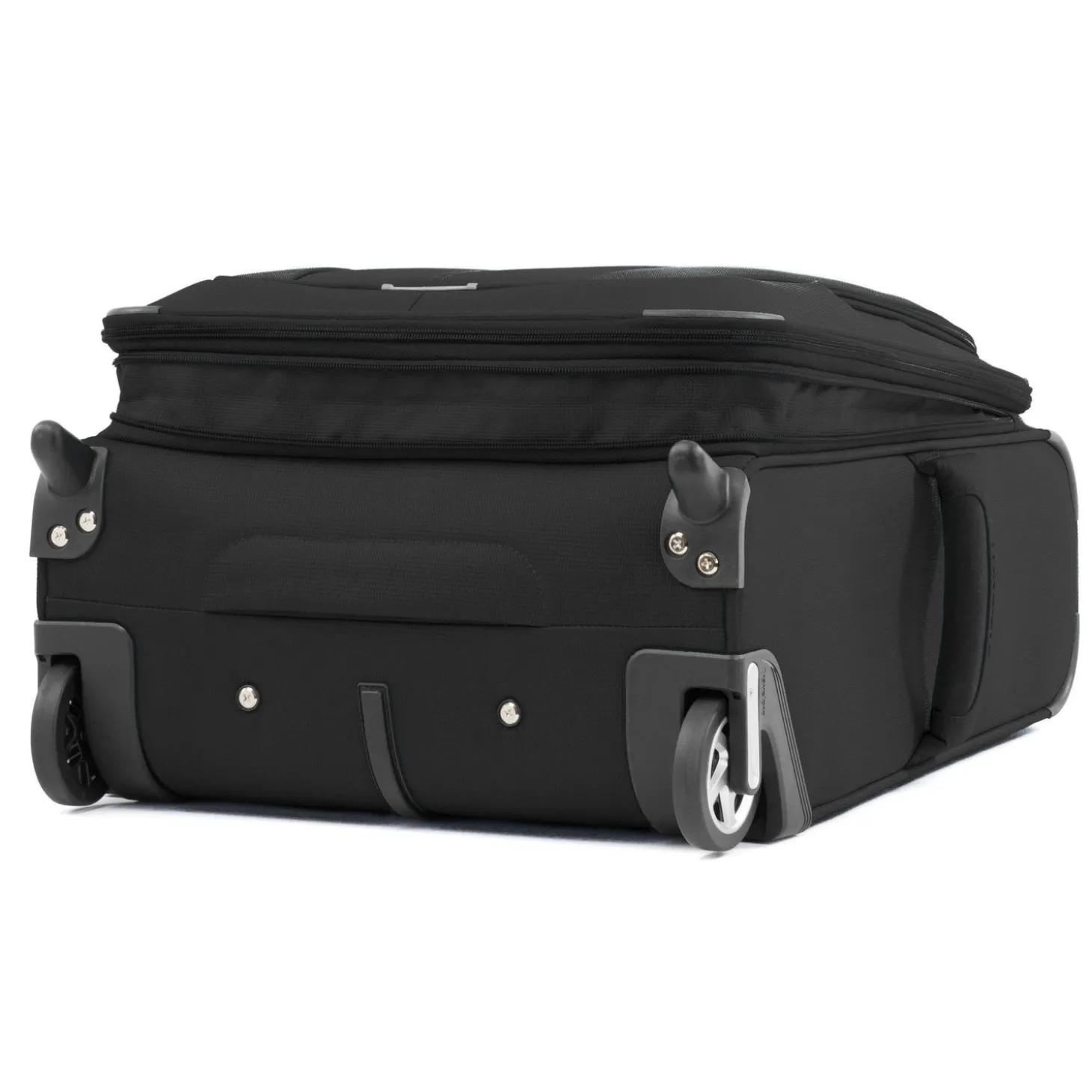 Travelpro Maxlite 5 Lightweight International Expandable Carry-On Rollaboard (2-Wheeled)