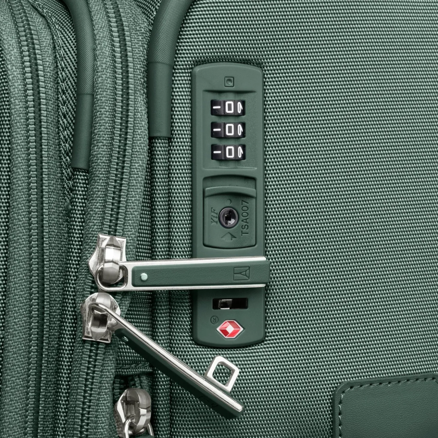 Travelpro VersaPack+ Carry-on Expandable Spinner