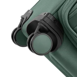 Travelpro VersaPack+ Carry-on Expandable Spinner