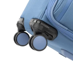 Travelpro VersaPack+ Medium Check-in Expandable Spinner