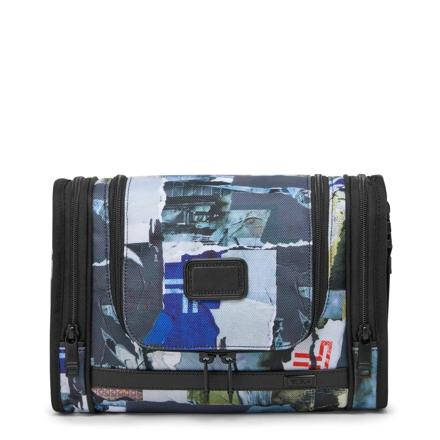 TUMI Alpha Hanging Travel Kit