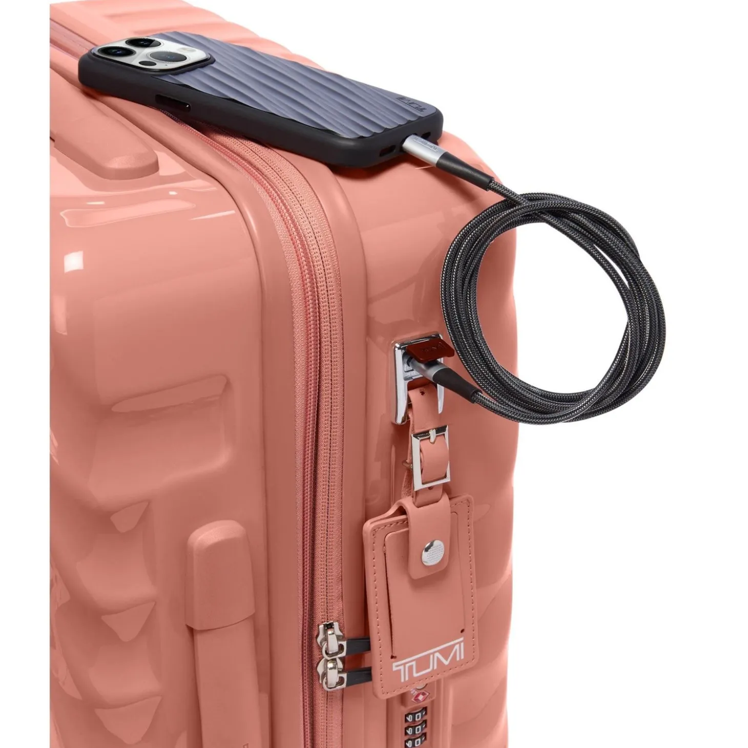TUMI 19 Degree International Expandable 4 Wheeled Carry-On