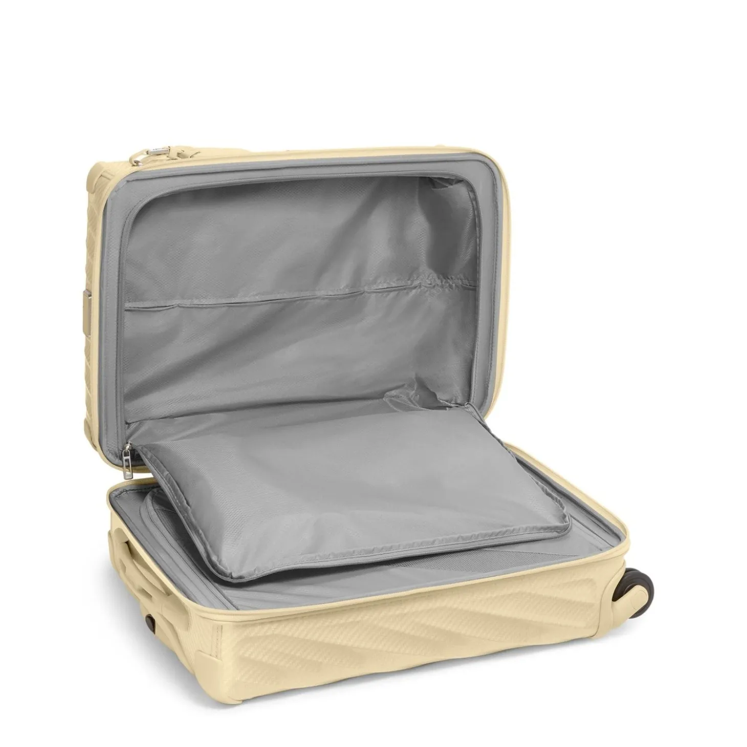 TUMI 19 Degree Lite International 4 Wheeled Carry-On