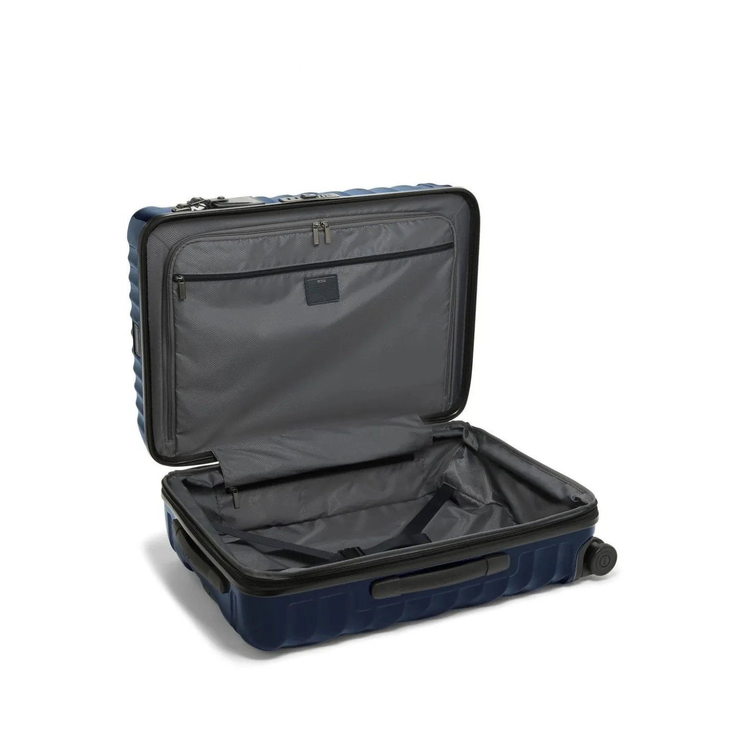 TUMI 19 Degree Short Trip Expandable 4 Wheeled Packing Case